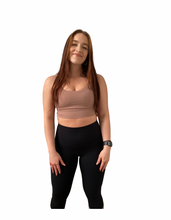 Load image into Gallery viewer, Solid color leggings capri length