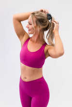 Load image into Gallery viewer, Tropical pink leggings