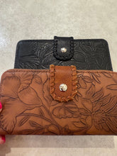 Load image into Gallery viewer, Floral Print Wallet
