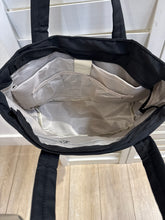 Load image into Gallery viewer, Puff Tote
