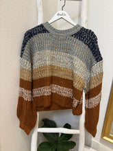Load image into Gallery viewer, Henley sweater

