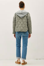 Load image into Gallery viewer, Quilted bc jacket

