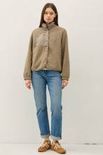 Load image into Gallery viewer, Fleece olive jacket
