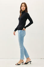 Load image into Gallery viewer, Mock neck black
