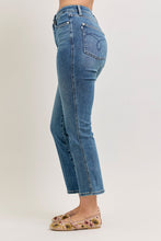 Load image into Gallery viewer, HW t.c Flare
