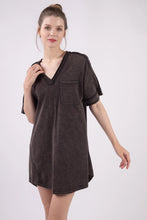 Load image into Gallery viewer, Oversized shirt dress
