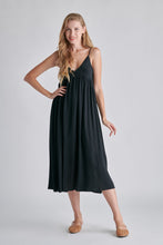 Load image into Gallery viewer, V Neck Maxi Dress
