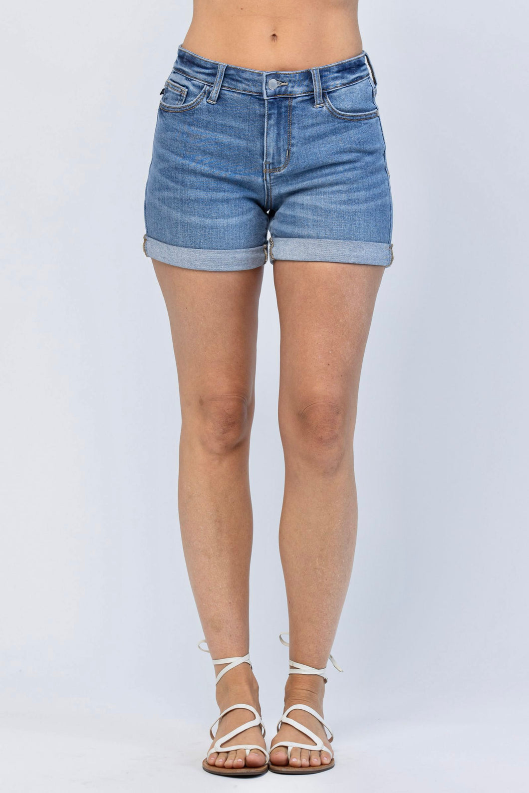 Mid Rise cuff shorts/Judy Blue