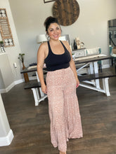 Load image into Gallery viewer, Palazzo pants
